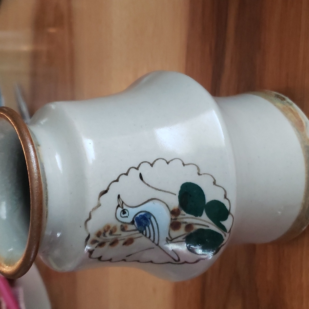 Hand painted mexican pottery